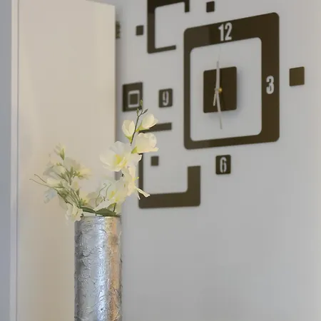 Cozy Studio Poznanska In By Renters Apartment